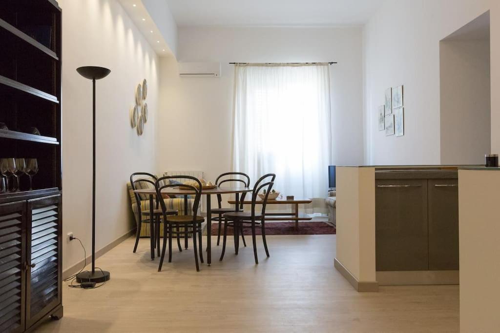Appartamento 2 Camere Da Letto Al Politeama Palerme Extérieur photo